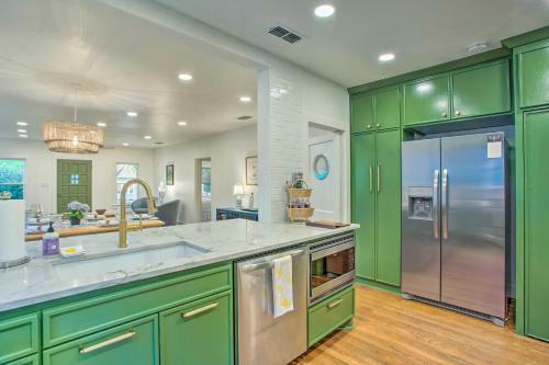 Newly Updated And Charming Azalea District Home