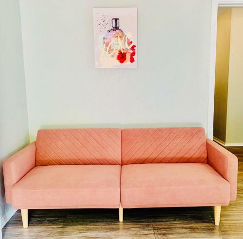 Casita At Maywood - Modern Spaces