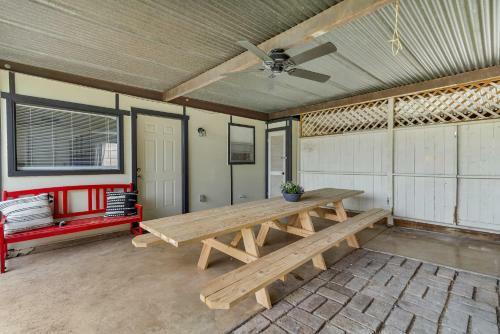Northside Hideaway- Mins To Ut Hospital