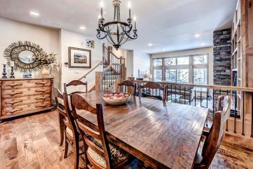 Villa 22 Highlands Townhomes
