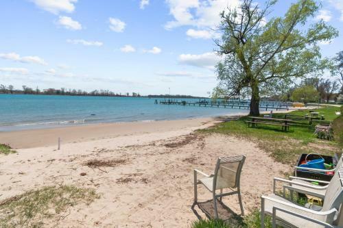 Apartamento Cozy Cottage With Access To 2 Private Beaches