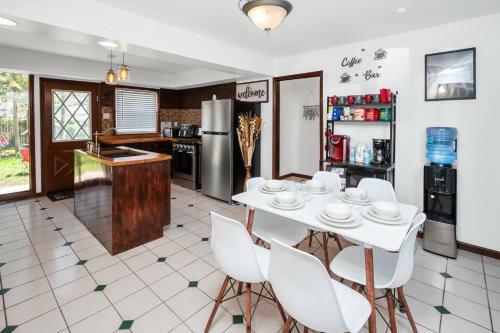 Apartamento Cozy Cottage With Access To 2 Private Beaches