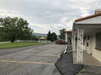 Motel Relax Inn Altoona