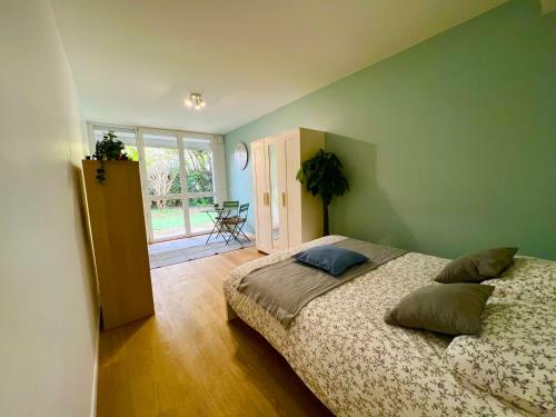 Apartamento Studio Neuf Avec Jardin, � 550m De La Gare (rer A)