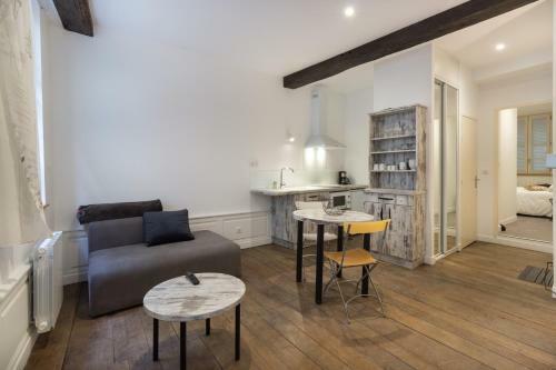 Apartamento Appartement R1 T2 Rodez Centre Historique