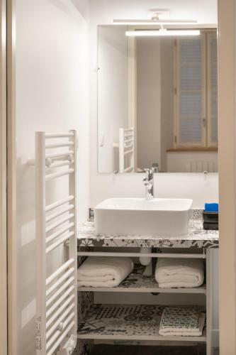 Apartamento Appartement R1 T2 Rodez Centre Historique