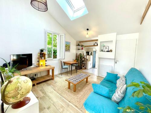 Charmante Maison Ind�pendante (800m De La Plage)