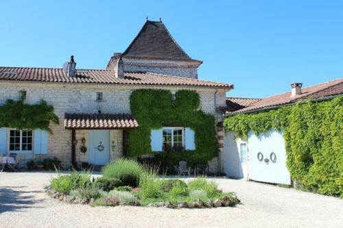 Hostal Domaine La Granja