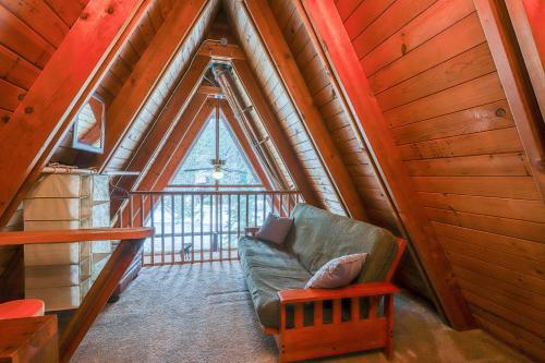 Cozy Mountain Escape In The Sierras