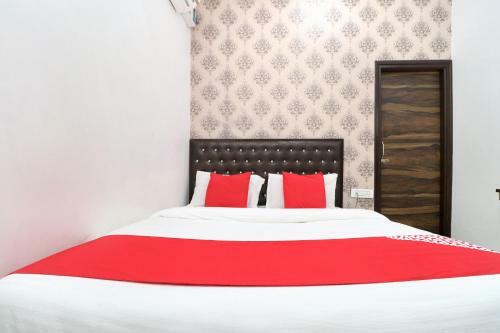 Oyo 26591 Hotel Angad Inn