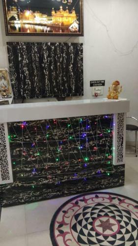 Oyo 26591 Hotel Angad Inn