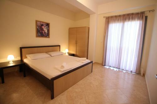 Erjon Apartments