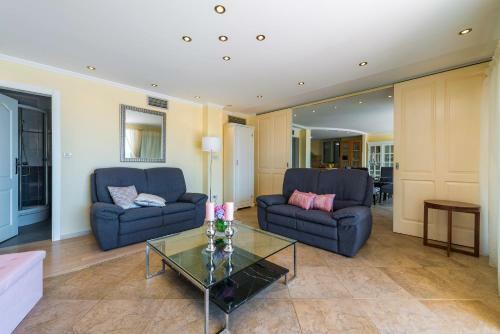 Villa K Dubrovnik - Five Bedroom Villa With Private Sea Access