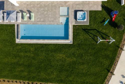 Margaret Villa, An Exquisite Summer Retreat.