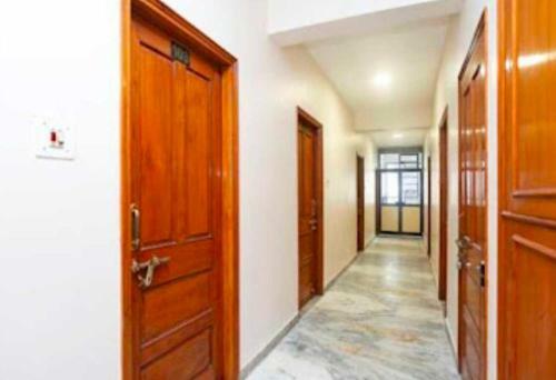 Oyo 88596 Hotel Vijay Palace
