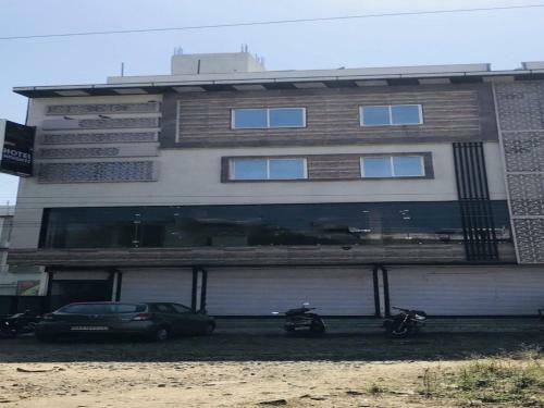 Oyo 86800 Hotel Knights Stay Inn