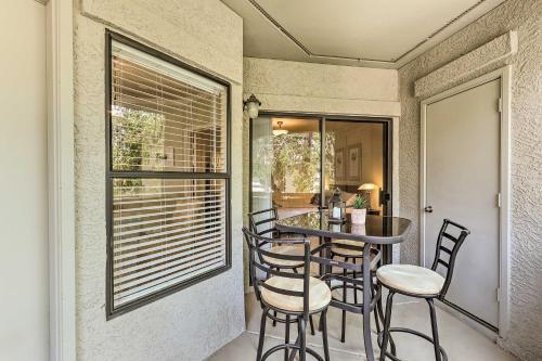 Apartamento Elegant Scottsdale Condo With Balcony And Pool!