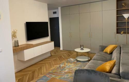 Beldom - The Central A Stylish Premium Apartment