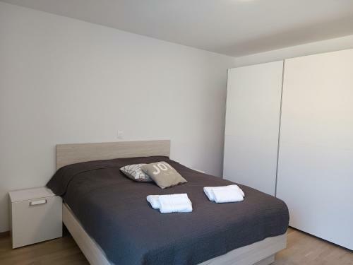Dalgona Apartma Godler, Pod?etrtek