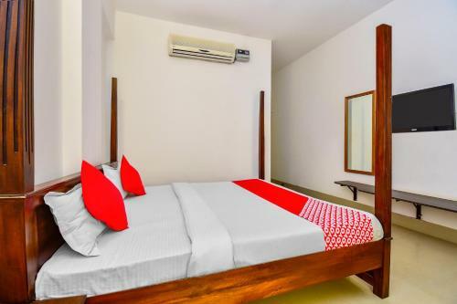 Oyo 28737 Hotel Mayur