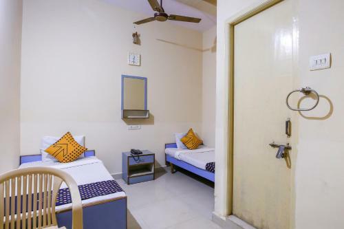 Hotel Spot On 68002 Kasthabhanjan Guest House