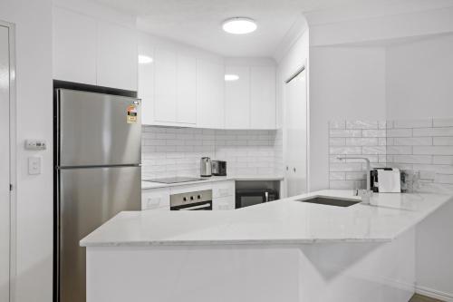 Apartamento Madecomfy Beachside Getaway With Lush Balcony