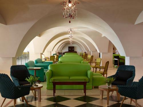 Hotel Roda Beach Resort & Spa
