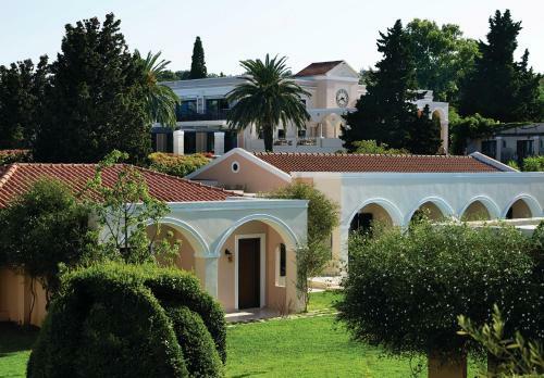 Hotel Roda Beach Resort & Spa