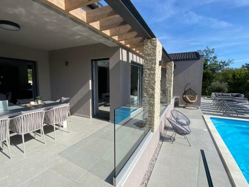 Hostal Villa Anthea Paola