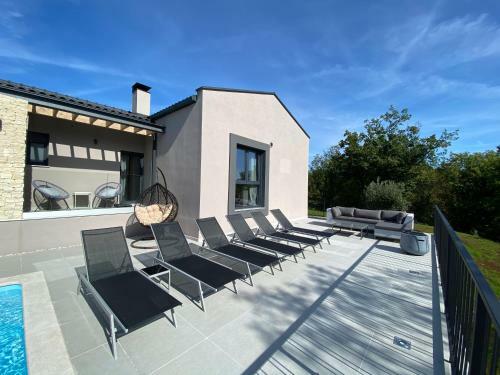 Hostal Villa Anthea Paola