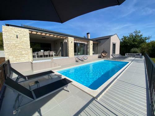 Hostal Villa Anthea Paola