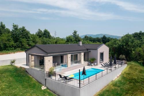 Hostal Villa Anthea Paola