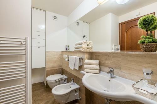 Apartments Lav & Lavica