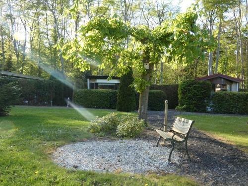 Chalet Nummer 13 Op Bospark Trimunt