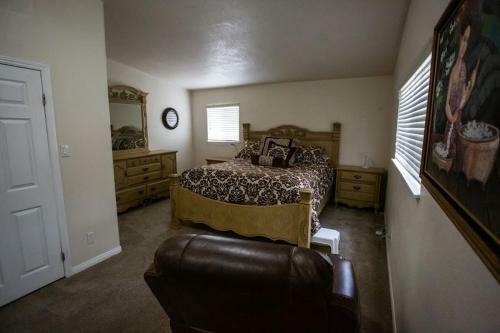 Spectacular 4br Home On 2 Acre Estate