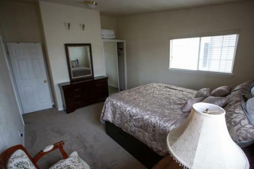 Spectacular 4br Home On 2 Acre Estate