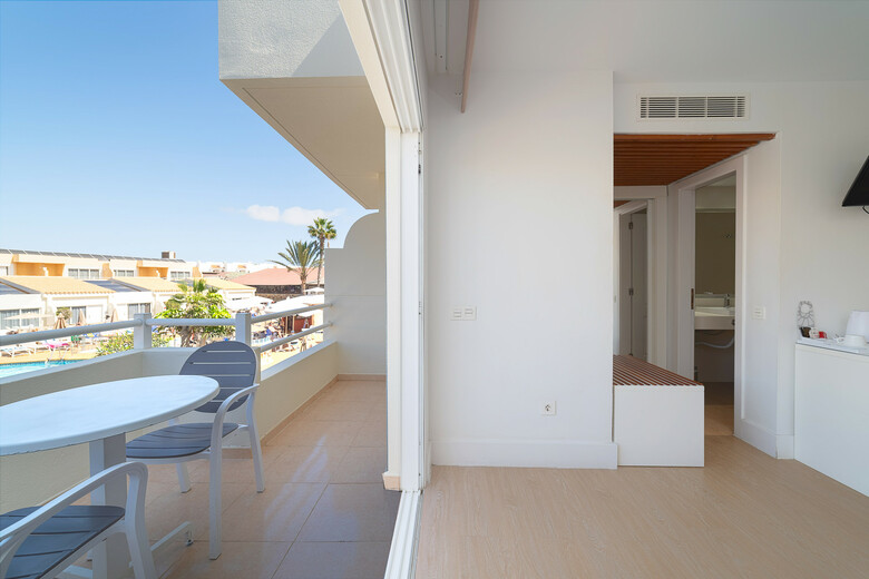 Hotel Arena Suite - S�lo Adultos