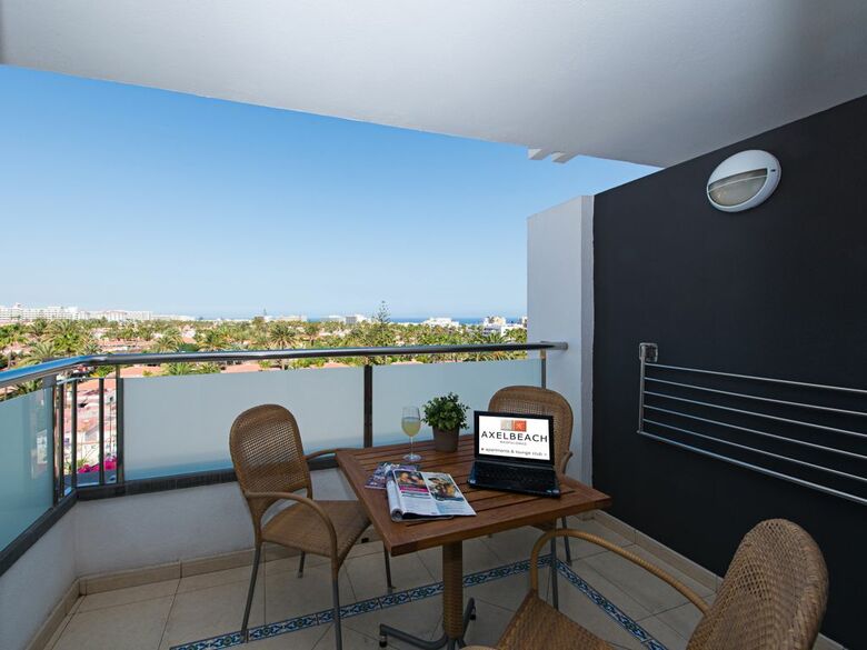 Axelbeach Maspalomas Apartments & Lounge Club - Adults Only