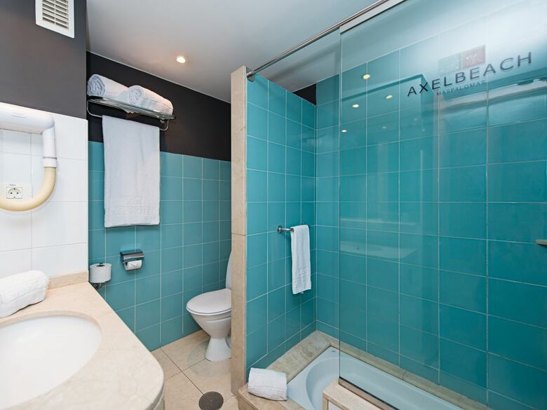 Axelbeach Maspalomas Apartments & Lounge Club - Adults Only