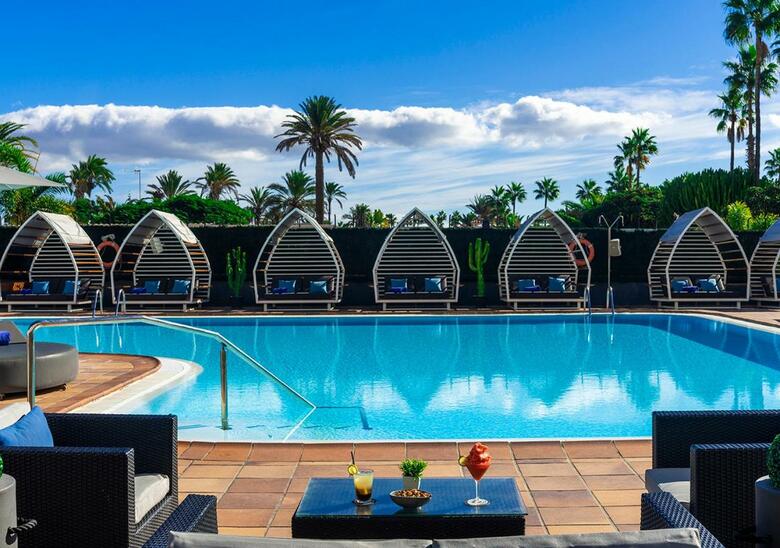 Axelbeach Maspalomas Apartments & Lounge Club - Adults Only