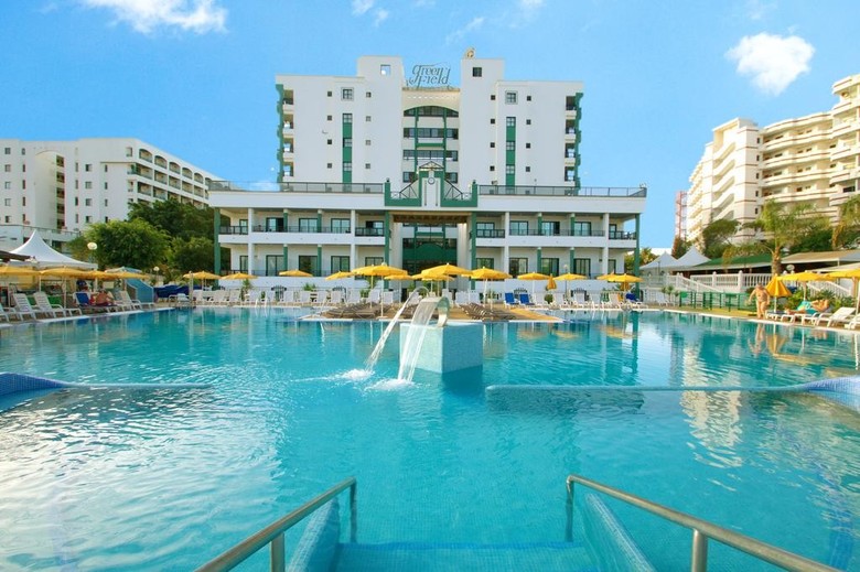 Hotel Green Field
