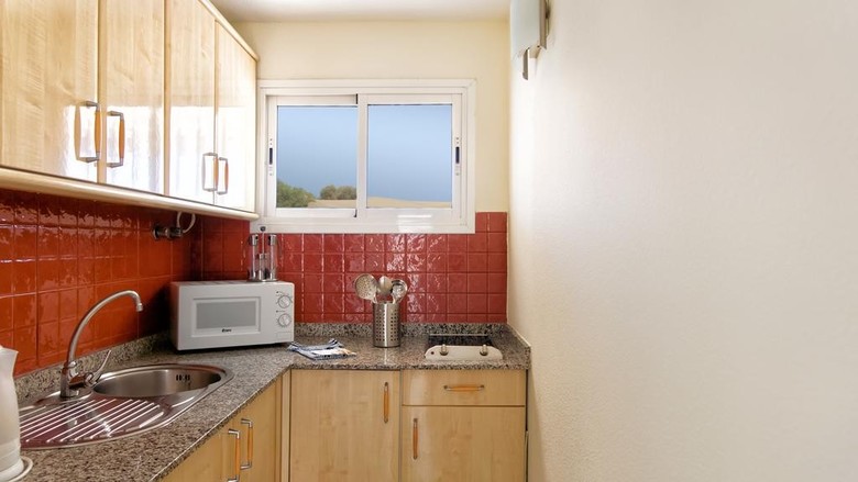 Cocoteros Apartments - Riversun Touristics