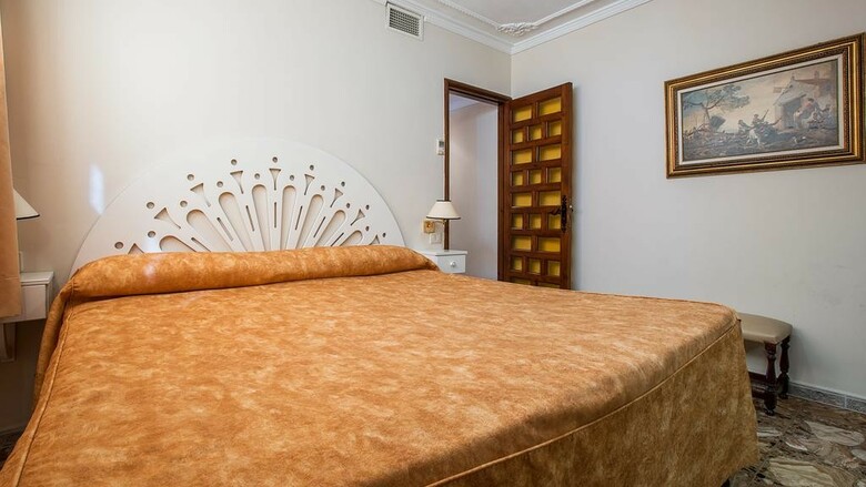 Hotel Rey Carlos
