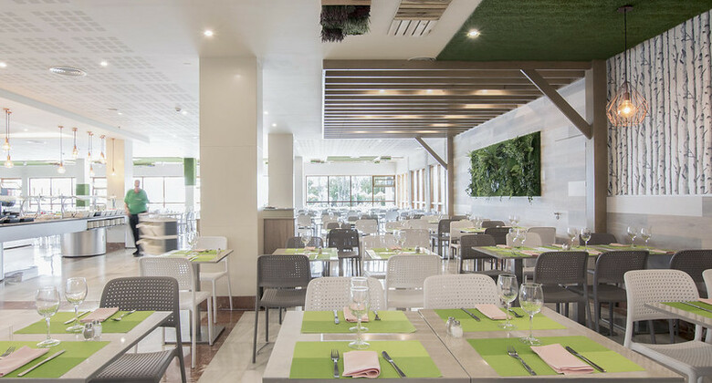 Hotel THB San Ferm�n