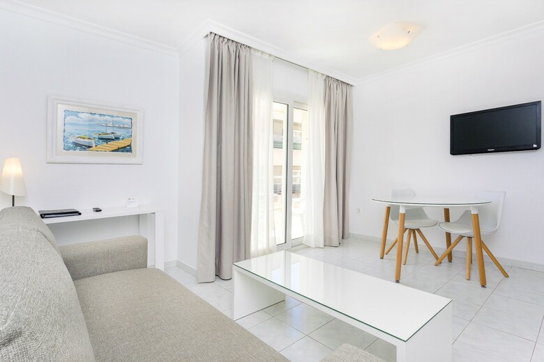 Aparthotel Duquesa Playa