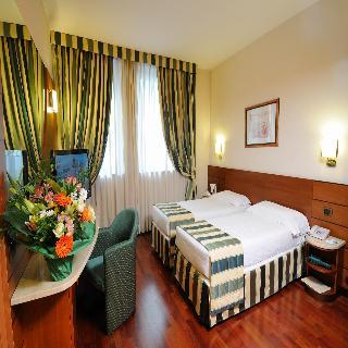 Hotel Mirage
