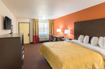 Hotel Quality Inn East