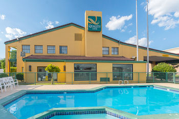 Hotel Quality Inn East