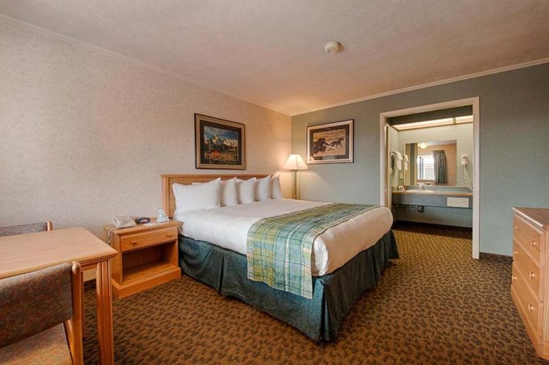 Hotel Brandin Iron Inn