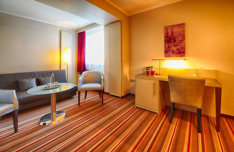 Leonardo Hotel K�ln